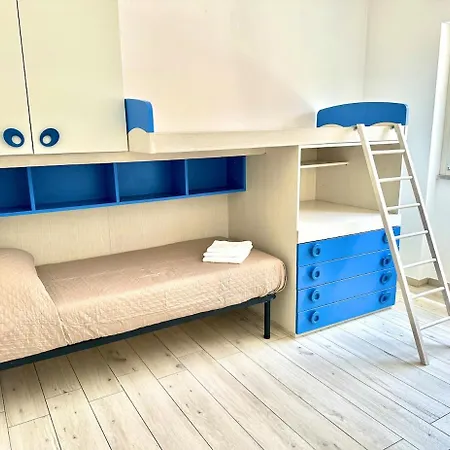 Imperial Near The Sea - Private Parking Appartement Fiumicino