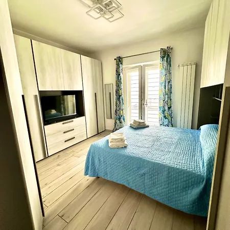 Imperial Near The Sea - Private Parking *